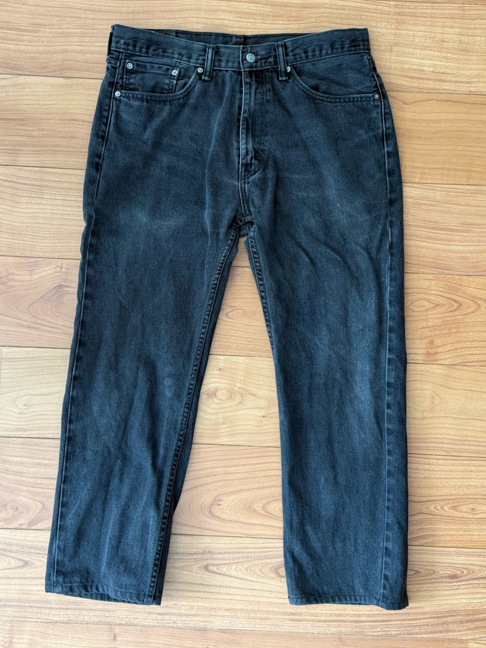Levi’s 505 Faded Black Straight Jeans – Fits 34